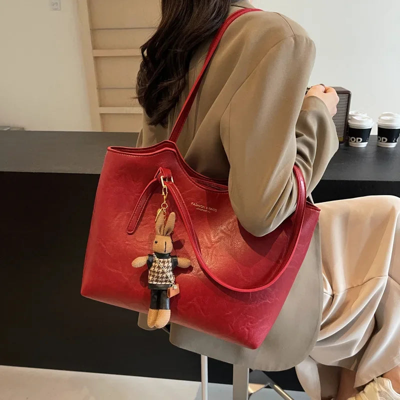 Petra™ - Trendy Luxury Tote Bag