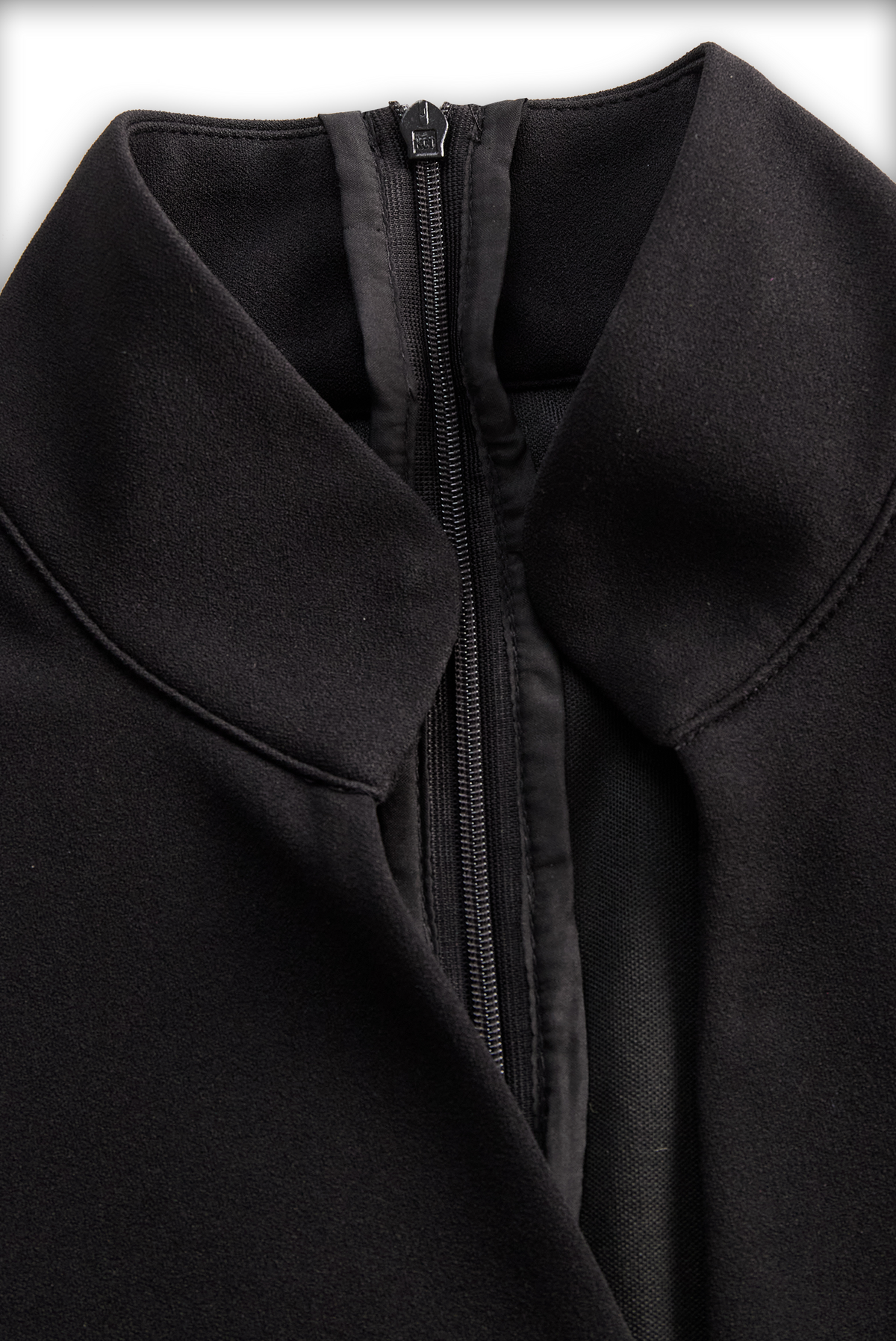 CATHERINE | REFINED BLACK BELTED DRESS