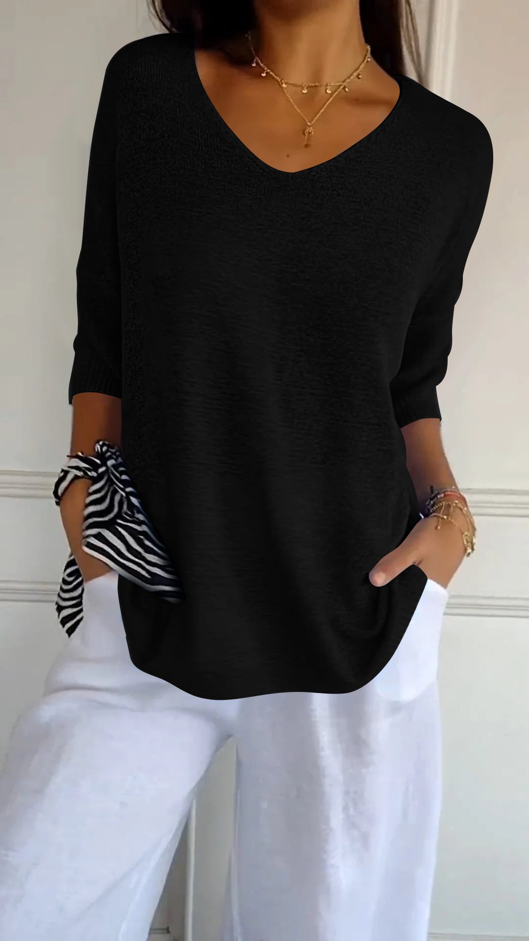 Anna | Women’s V-Neck Knit Top