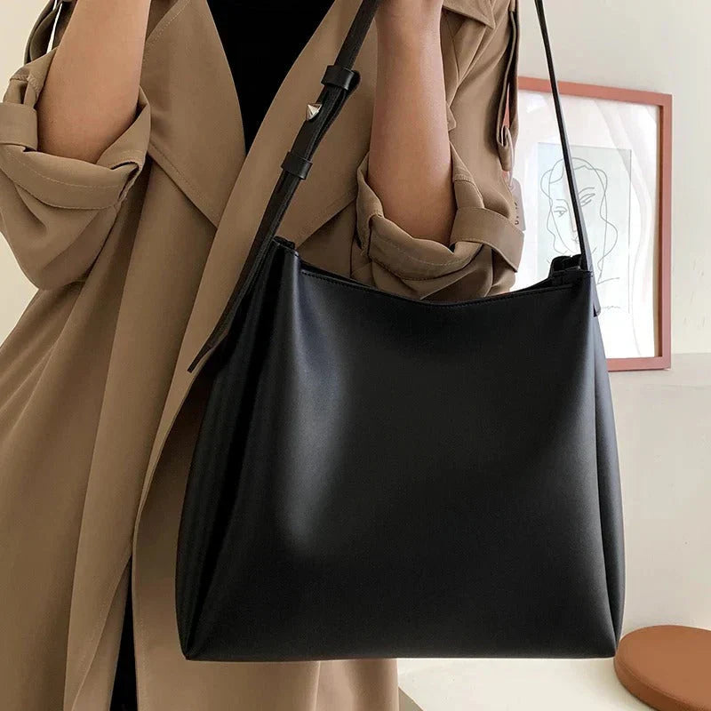 Bella™ | Classic Shoulder Bag