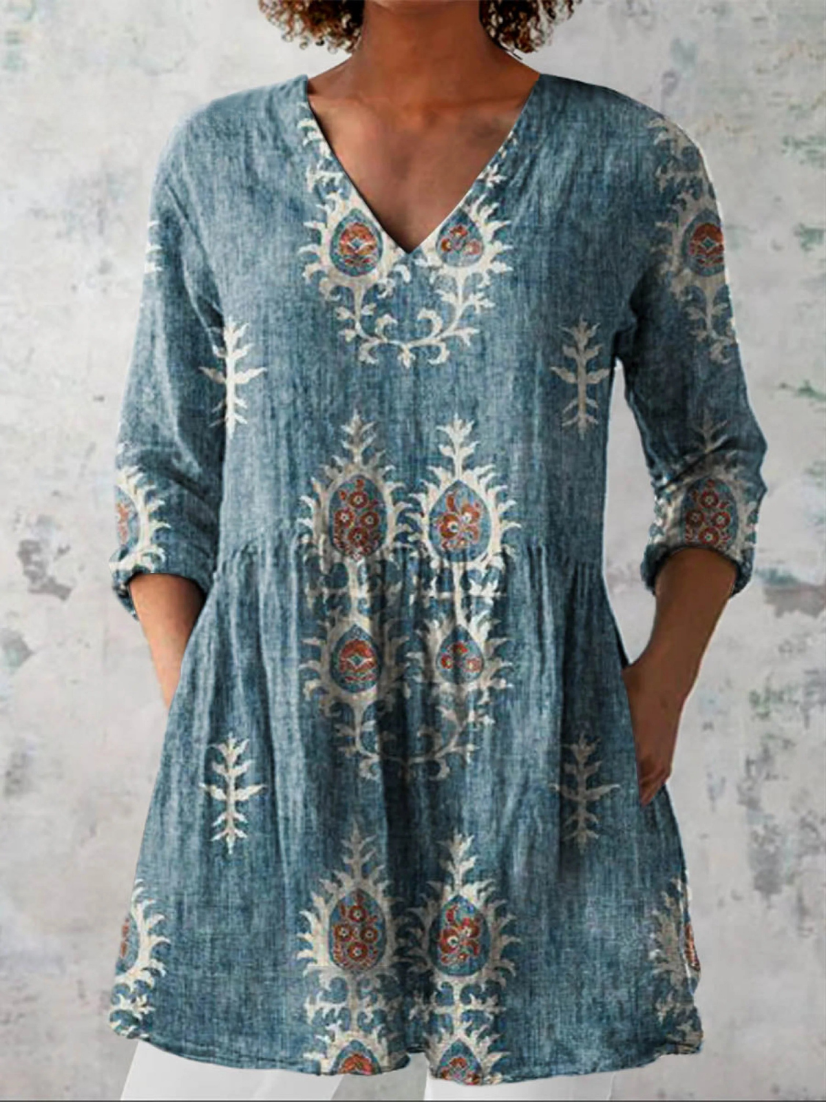 Willow | Vintage Floral V-Neck Shirt