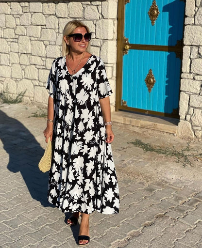 LEANNE | ELEGANT DRESS WITH TUMMY COVERAGE