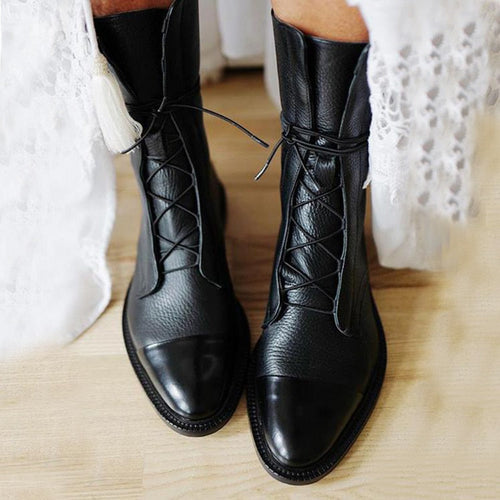 Elsa | Classic Leather Lace-Up Boots