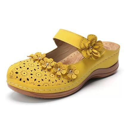 EDITH | FLORAL CUTOUT ORTHOPEDIC CLOGS