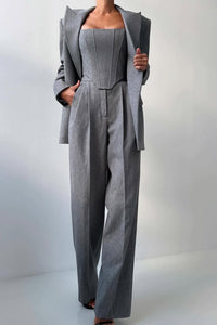 Pilar | Three-Piece Set with Double-Breasted Blazer