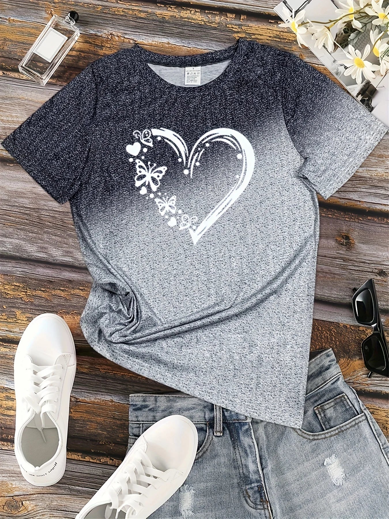 Yara | Heart Print Oversized T-Shirt