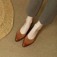 Mollie | Classic Pumps