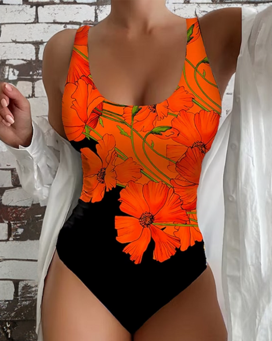 Lucyna | Bold & stylish Swimsuit