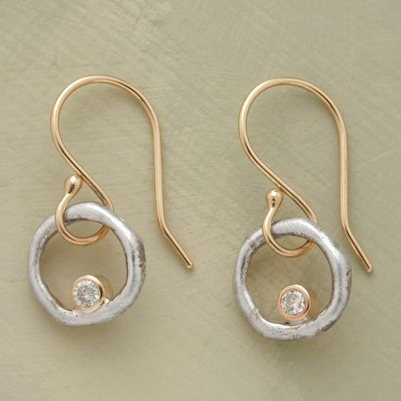 Chlea - Vintage gold and silver earrings