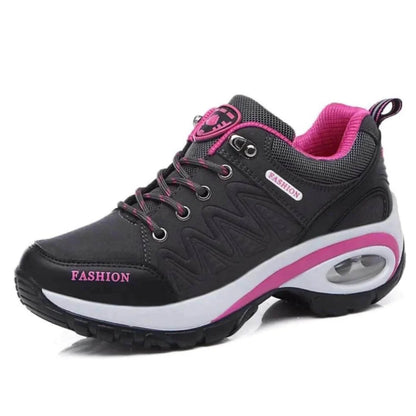Susan – Ergonomic Padded Walking Shoes